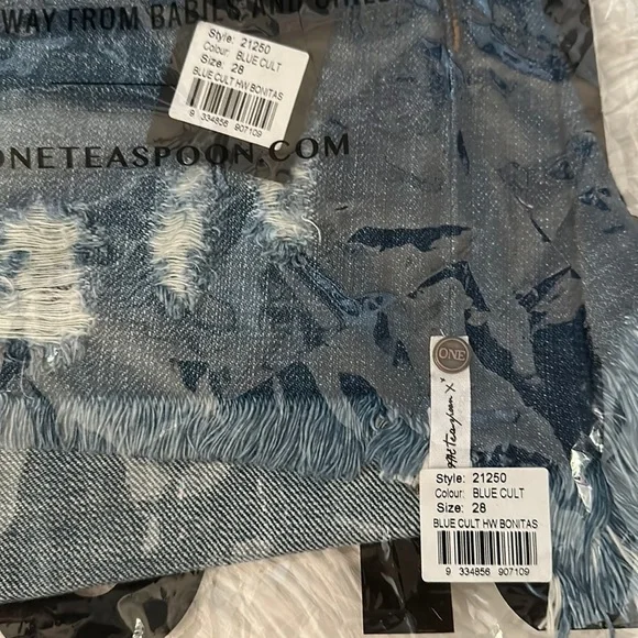 ONE Teaspoon for Free People Blue Colt High Waisted Bonitas Denim Shorts - Picture 4 of 14